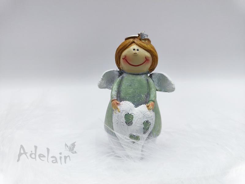 Andílek se srdíčkem