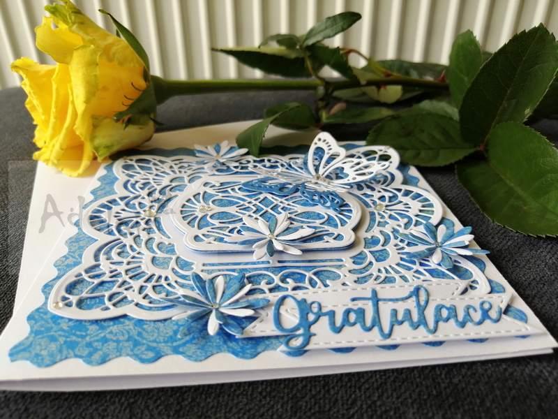 Gratulace s motýlem a krajkou